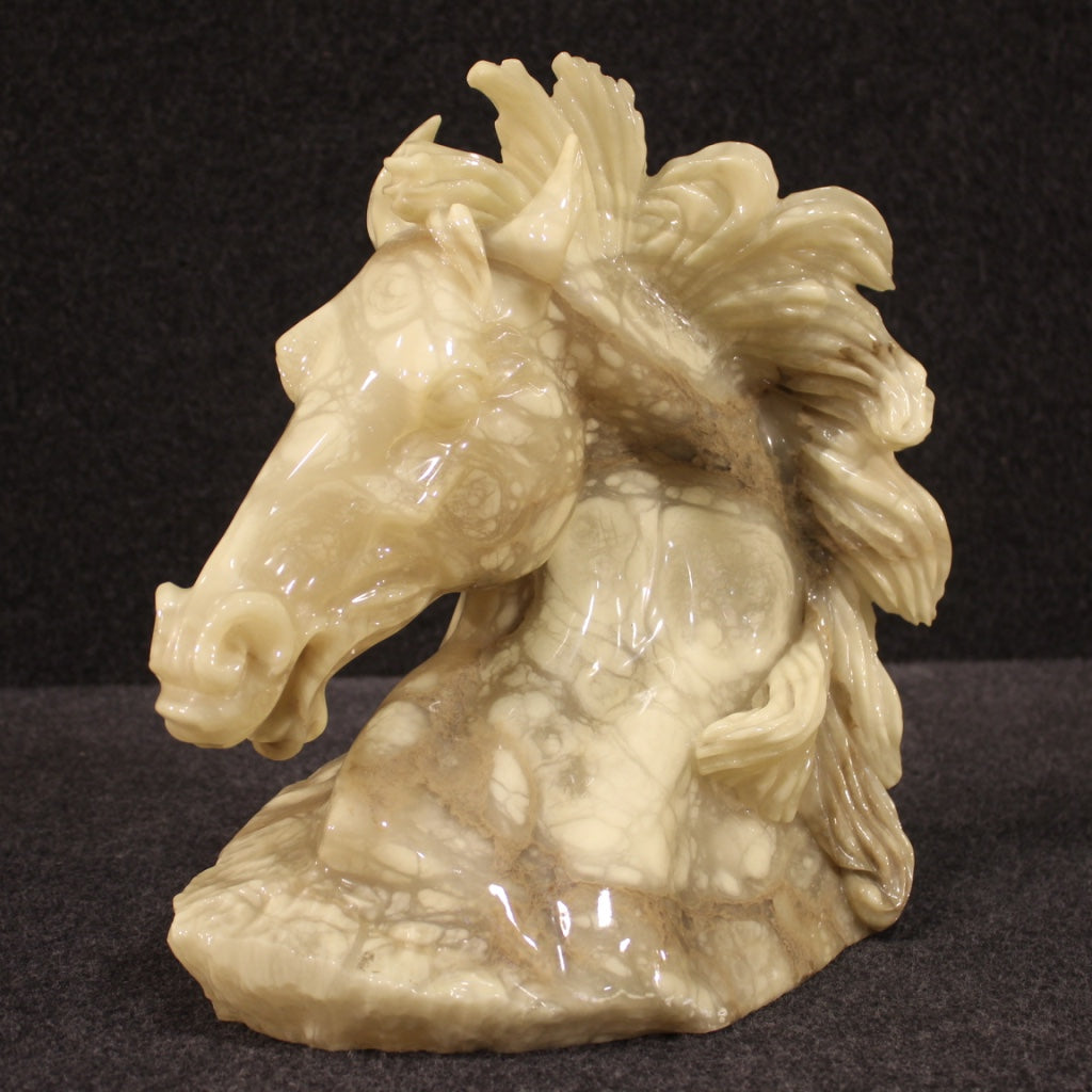 Italian onyx sculpture depicting a horse's head - Parino Mercato Antiquario